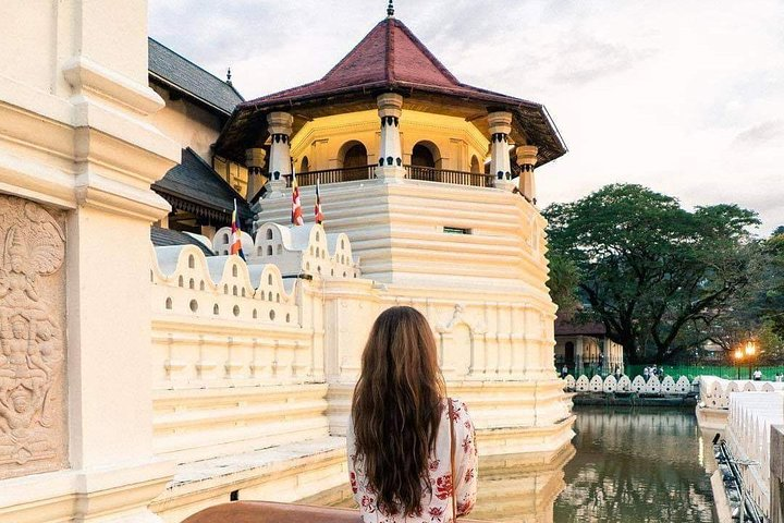 Temple of the tooth relic